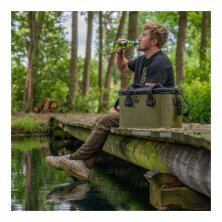 Avid Carp - Stormshield Deluxe Cooler 30L