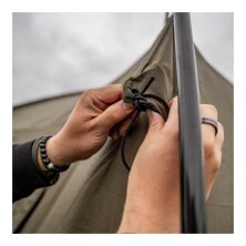 Avid Carp - Revolve Screen House